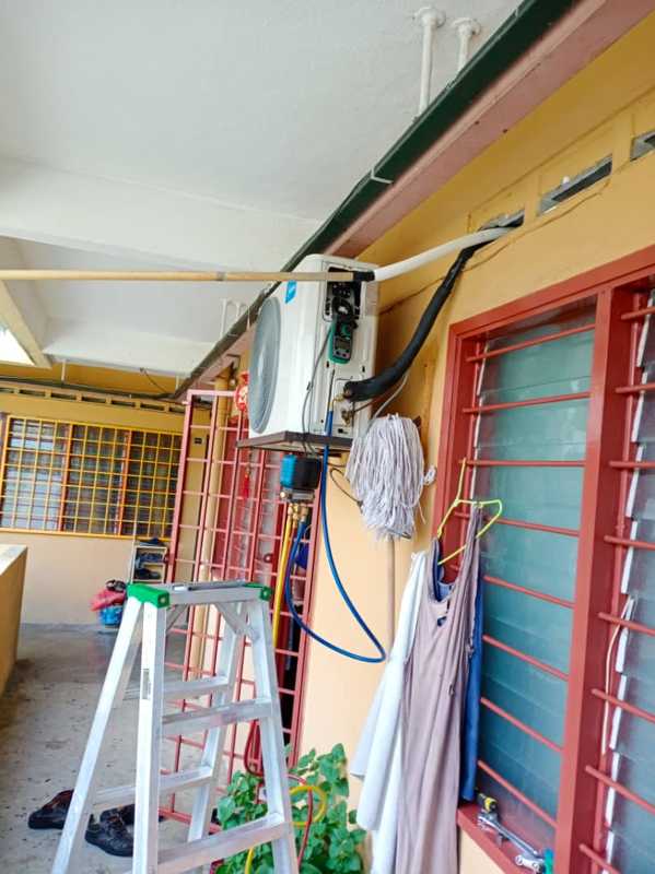 Aircon Gas Top Up PJ, Cheras & Puchong Fresh Cool Aircon Service
